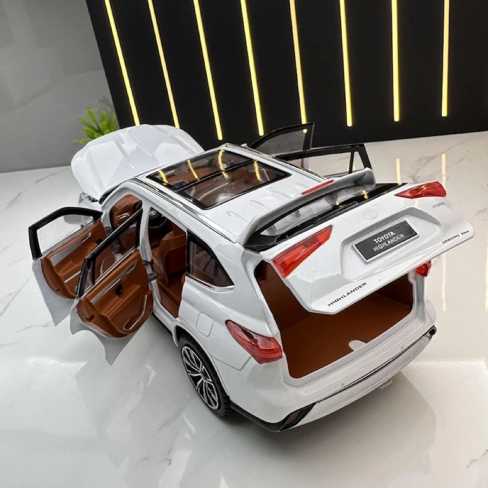 [TOY] 1:24 Toyota 2019 Highlander XU70 White Model Car Die-Cast