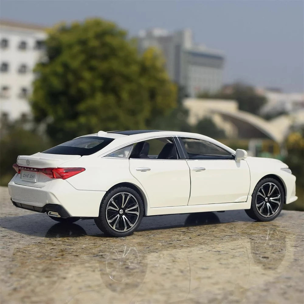 [TOY] 1:24 Toyota 2020 Avalon XX50 blanc voiture miniature Die-Cast