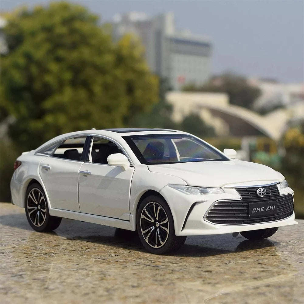 [TOY] 1:24 Toyota 2020 Avalon XX50 blanc voiture miniature Die-Cast