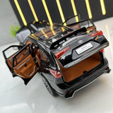 [TOY] 1:24 Toyota 2021 Crown Kluger XU70 ブラック モデルカー Die-Cast