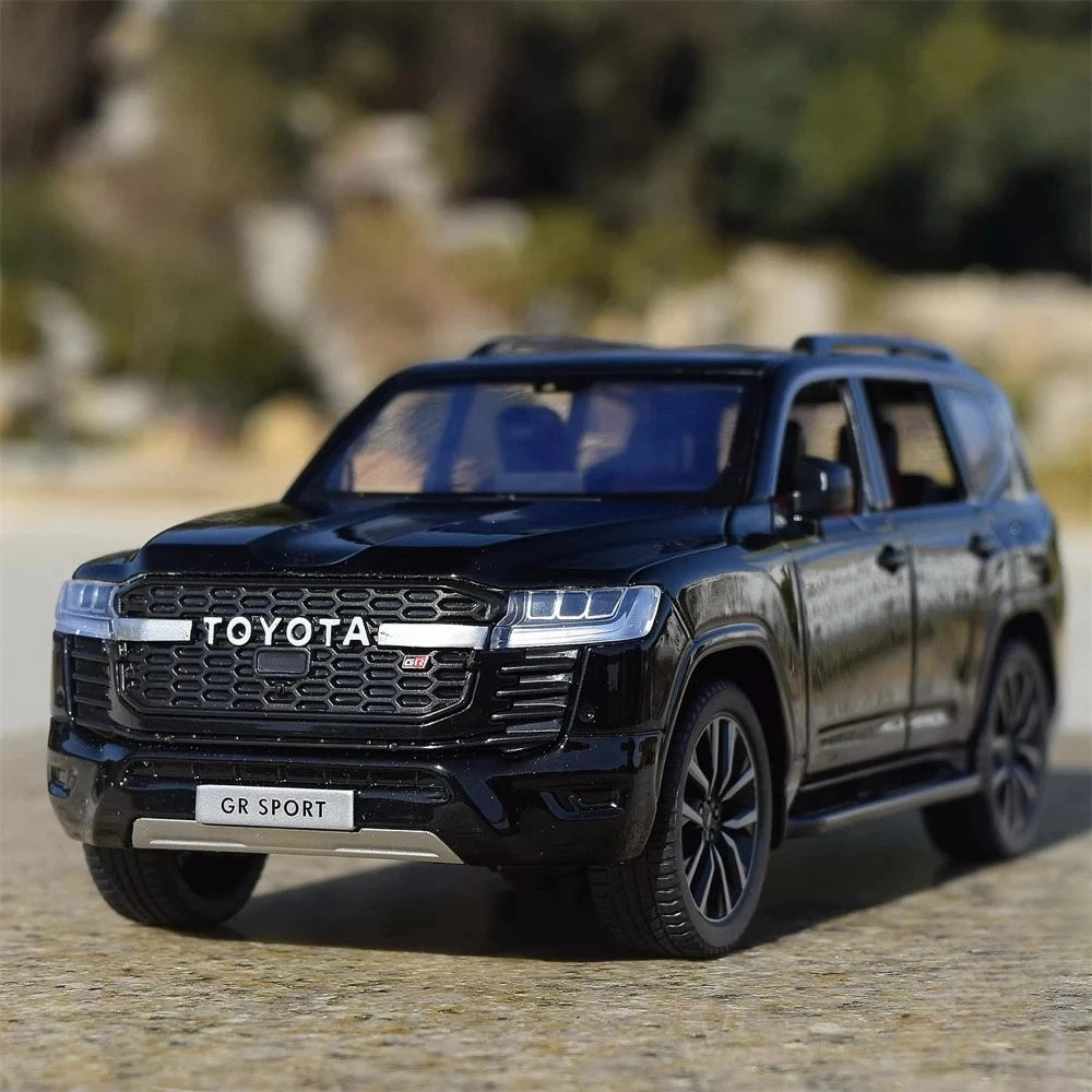 [TOY] 1:24 Toyota 2021 Land Cruiser GR Sport Black Model Car Die-Cast