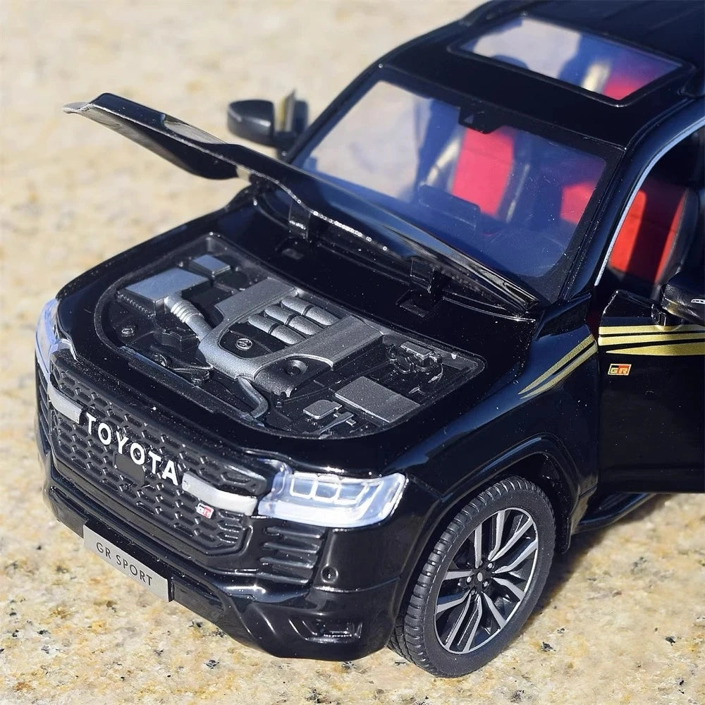 [TOY] 1:24 Toyota 2021 Land Cruiser GR Sport Black Model Car Die-Cast