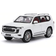 Toyota 2021 Land Cruiser GR Sport biały 1:24 – model samochodu z metalu odlewanego do ekspozycji