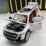[TOY] 1:24 Toyota 2021 Land Cruiser GR Sport blanc voiture miniature Die-Cast