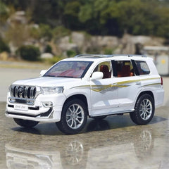 [TOY] 1:24 Toyota 2023 Land Cruiser Prado J50 White Model Car Die-Cast