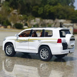 [TOY] 1:24 Toyota 2023 Land Cruiser Prado J50 White Model Car Die-Cast