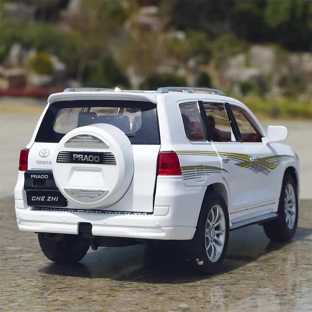 [TOY] 1:24 Toyota 2023 Land Cruiser Prado J50 White Model Car Die-Cast