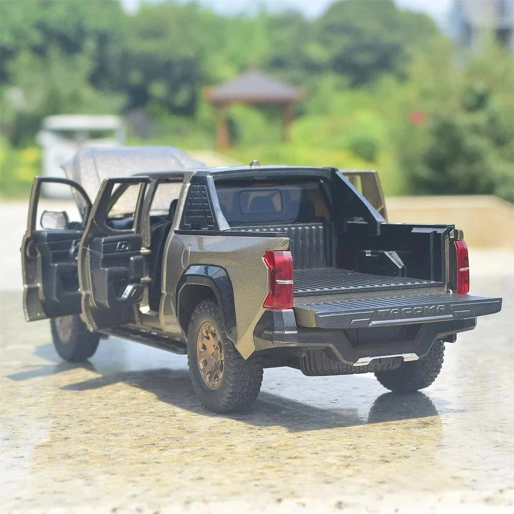 [TOY] 1:24 Toyota 2024 Tacoma Brown Model Car Die-Cast