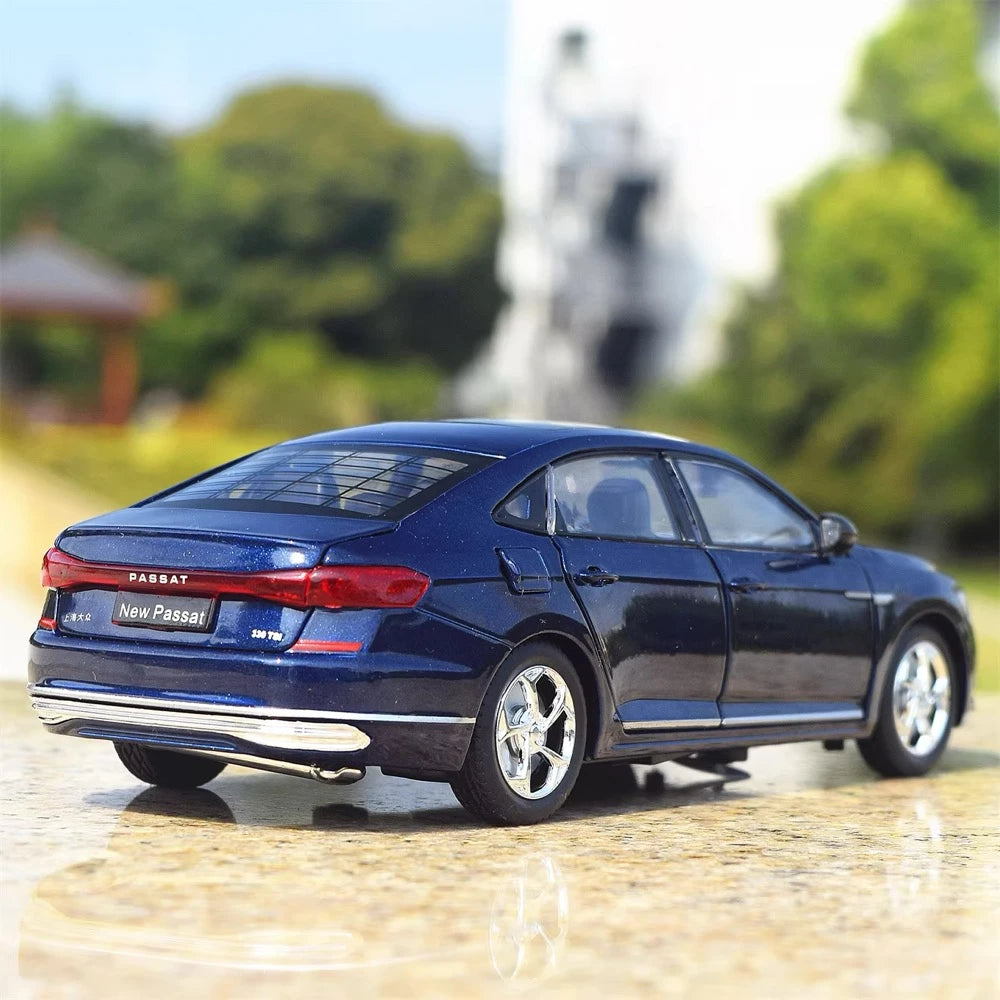 [TOY] 1:24 Volkswagen 2023 Passat NMS blu modellino di auto Die-Cast