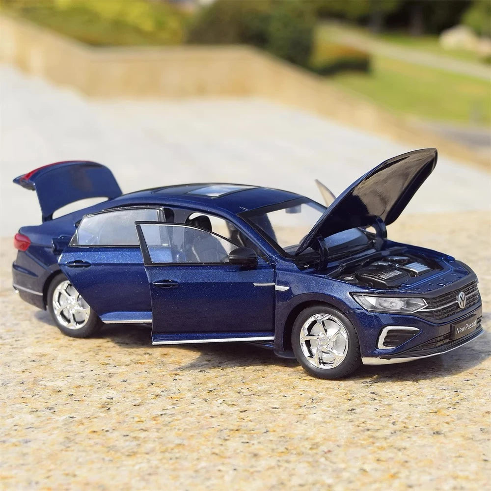 [TOY] 1:24 Volkswagen 2023 Passat NMS Blue Model Car Die-Cast