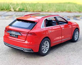 [TOY] 1:32 Audi 2018 Q8 röd modellbil Die-Cast