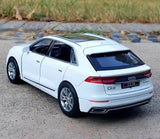 [TOY] 1:32 Audi 2018 Q8 vit modellbil Die-Cast