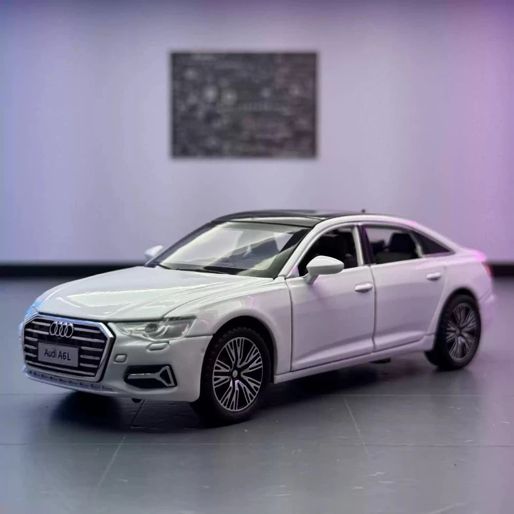 [TOY] 1:32 Audi 2019 A6L vit modellbil Die-Cast