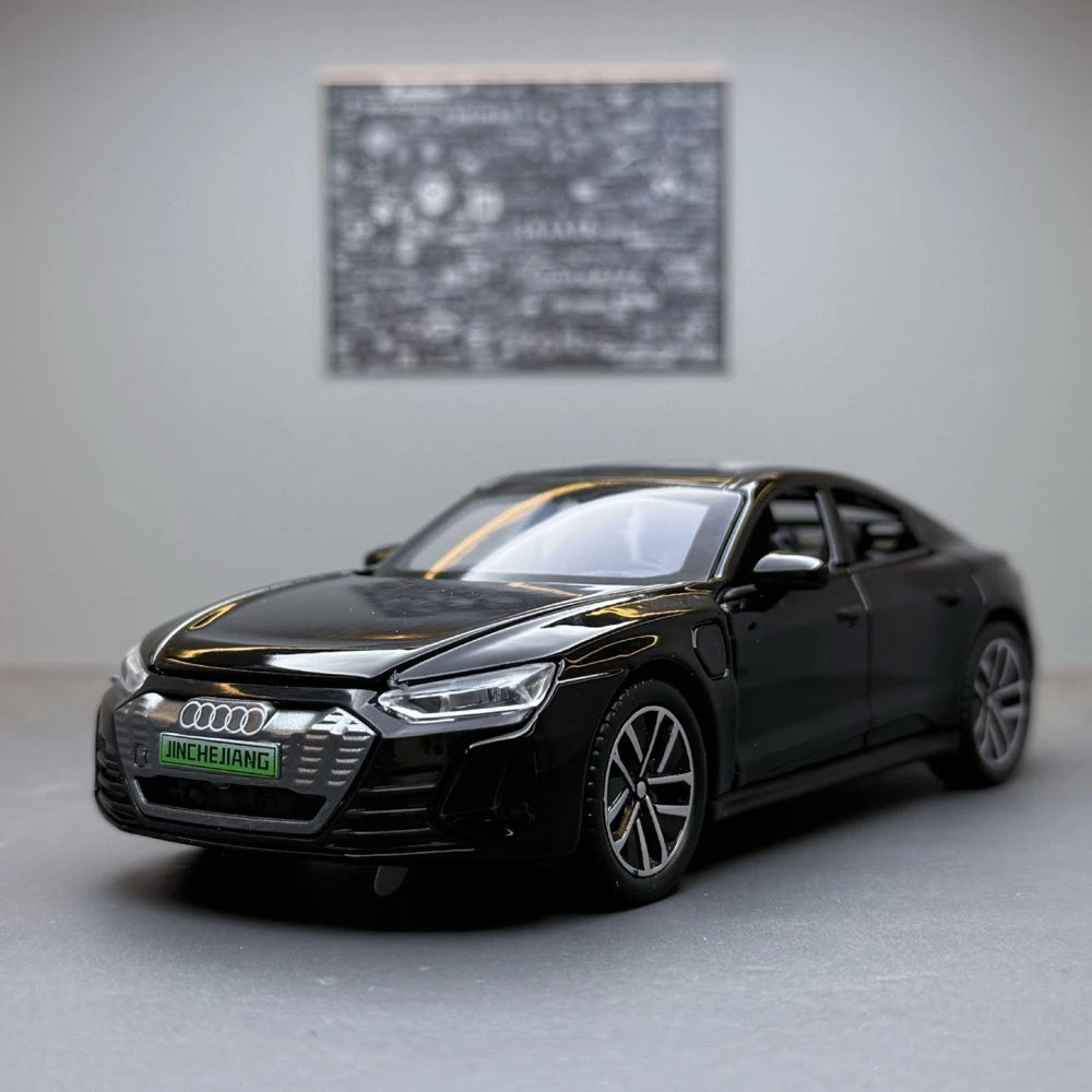 [TOY] 1:32 Audi 2021 E-Tron GT svart modellbil Die-Cast