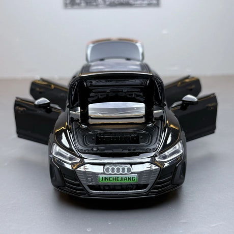 Audi 2021 E-Tron GT preto 1:32 – modelo de exposição em metal fundido