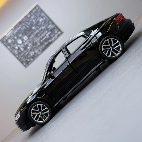 Audi 2021 E-Tron GT preto 1:32 – modelo de exposição em metal fundido