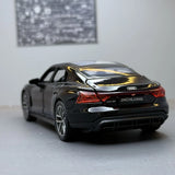 [TOY] 1:32 Audi 2021 E-Tron GT svart modellbil Die-Cast
