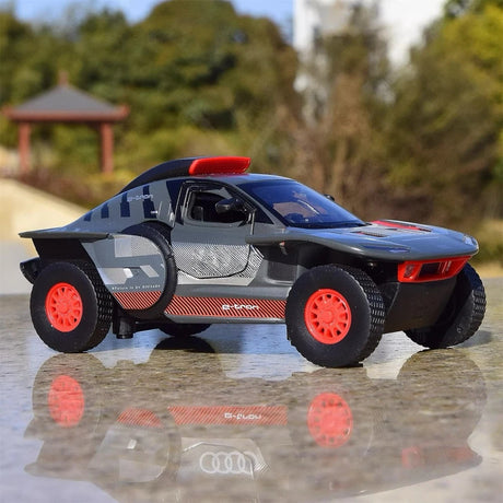 Audi 2022 RS Q E-Tron 1:32 – modelo de exposição em metal fundido