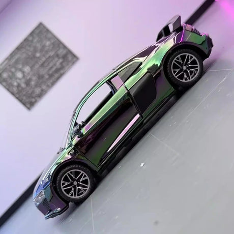 Audi 2023 R8 V10 Plus roxo 1:32 – modelo de exposição em metal fundido