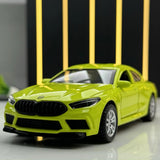 [TOY] 1:32 BMW 2017 G15 M8 Green Model Car Die-Cast