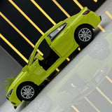 [TOY] 1:32 BMW 2017 G15 M8 Green Model Car Die-Cast