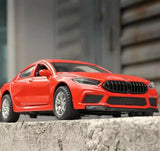[TOY] 1:32 BMW 2017 G15 M8 Red Model Car Die-Cast