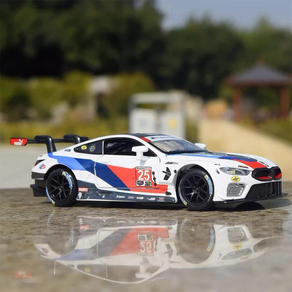 [TOY] 1:32 BMW 2018 F92 M8 GTE #25 Model Car Die-Cast