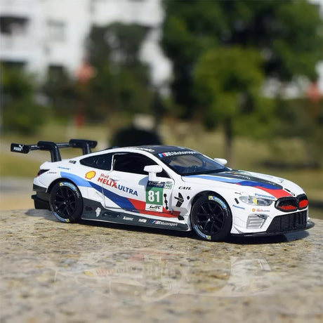 [TOY] 1:32 BMW 2018 F92 M8 GTE #81 Model Car Die-Cast