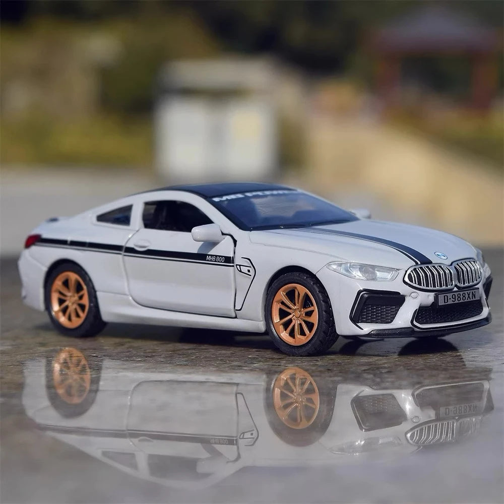 [TOY] 1:32 BMW 2019 F9X MANHART MH8 800 gris voiture miniature Die-Cast
