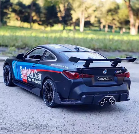 [TOY] 1:32 BMW 2023 G82 M4 MotoGP Safety Car Black Model Car Die-Cast