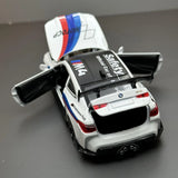 [TOY] 1:32 BMW 2023 G82 M4 MotoGP Safety Car White Model Car Die-Cast