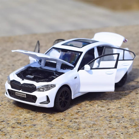 [TOY] 1:32 BMW 2024 G20 320i vit modellbil Die-Cast