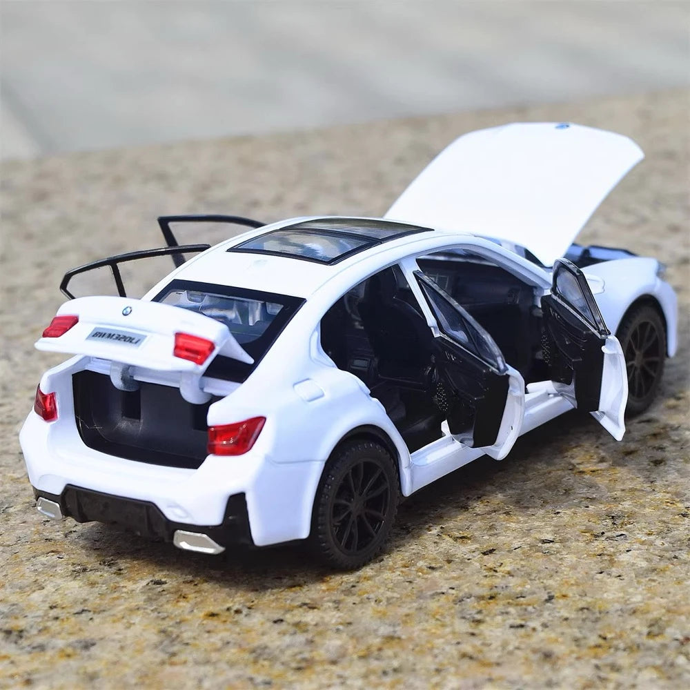 [TOY] 1:32 BMW 2024 G20 320i White Model Car Die-Cast