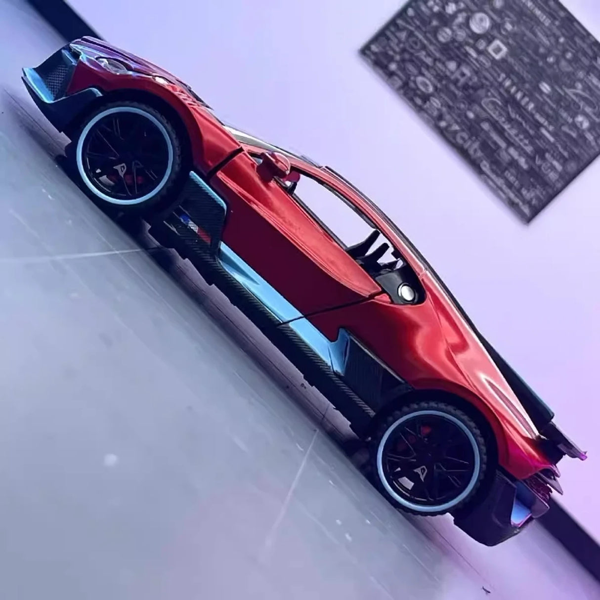 [TOY] 1:32 Bugatti 2019 Divo röd modellbil Die-Cast