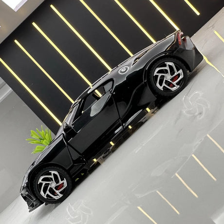[TOY] 1:32 Bugatti 2021 La Voiture Noire svart modellbil Die-Cast
