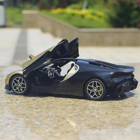 [TOY] 1:32 Bugatti 2024 Tourbillon Gold Model Car Die-Cast