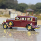 Cadillac 1933 Fleetwood V16 Tudor 8C Wine 1:32 – Diecast Display Model Die-Cast