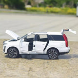 Cadillac 2021 Escalade White 1:32 – Diecast Display Model Die-Cast