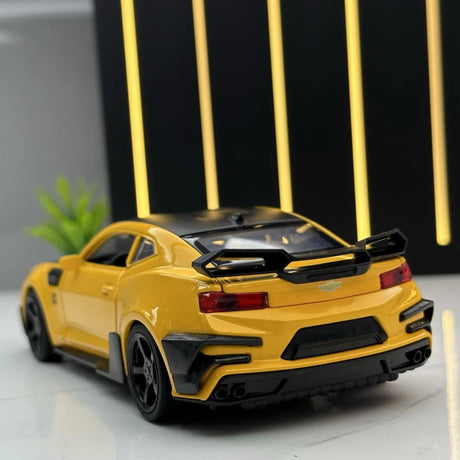 [TOY] 1:32 Chevrolet 2017 Camaro ZL1 gul modellbil Die-Cast