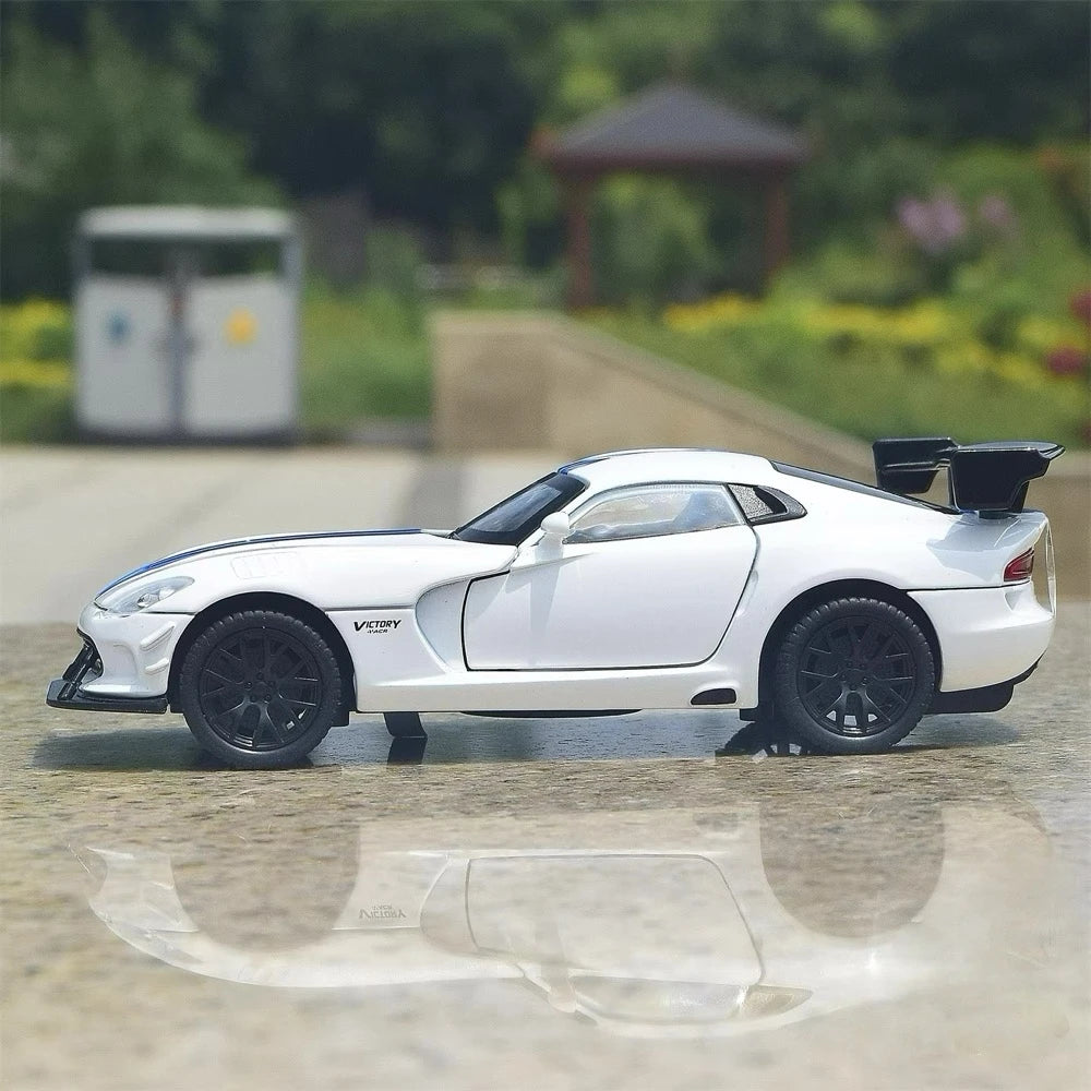 [TOY] 1:32 Dodge 2016 Viper ACR White Model Car Die-Cast