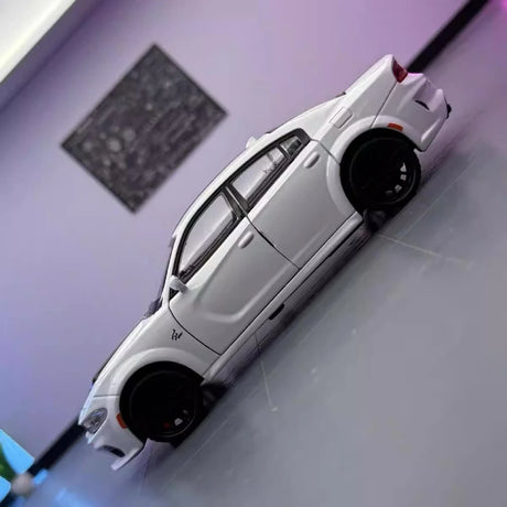 [TOY] 1:32 Dodge 2020 Charger SRT Hellcat vit modellbil Die-Cast