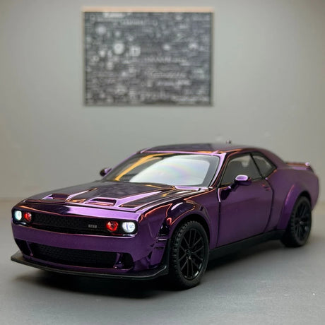 [TOY] 1:32 Dodge 2021 SRT Hellcat metallic lila modellbil Die-Cast