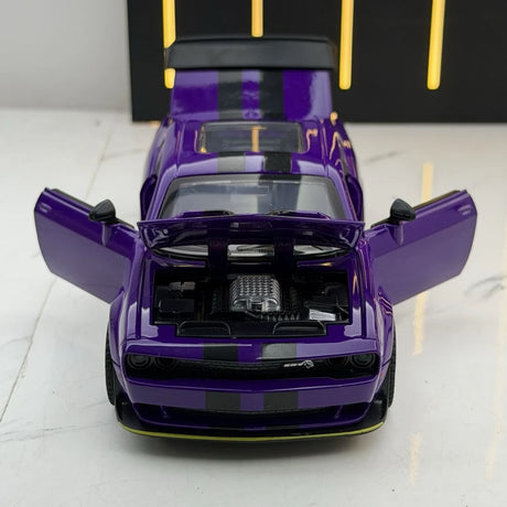 [TOY] 1:32 Dodge 2021 SRT Hellcat lila modellbil Die-Cast