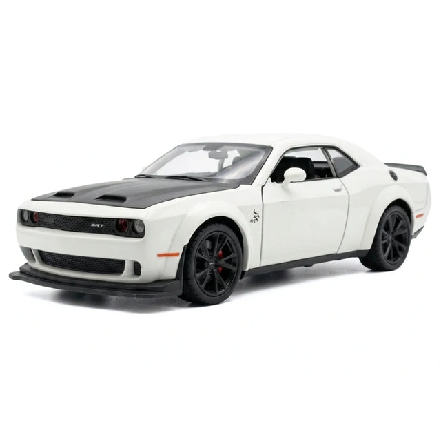 [TOY] 1:32 Dodge 2021 SRT Hellcat vit modellbil Die-Cast
