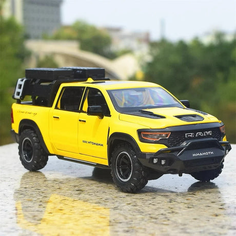 [TOY] 1:32 Dodge Hennessey 2021 Mammoth 1000 TRX Yellow Model Car Die-Cast