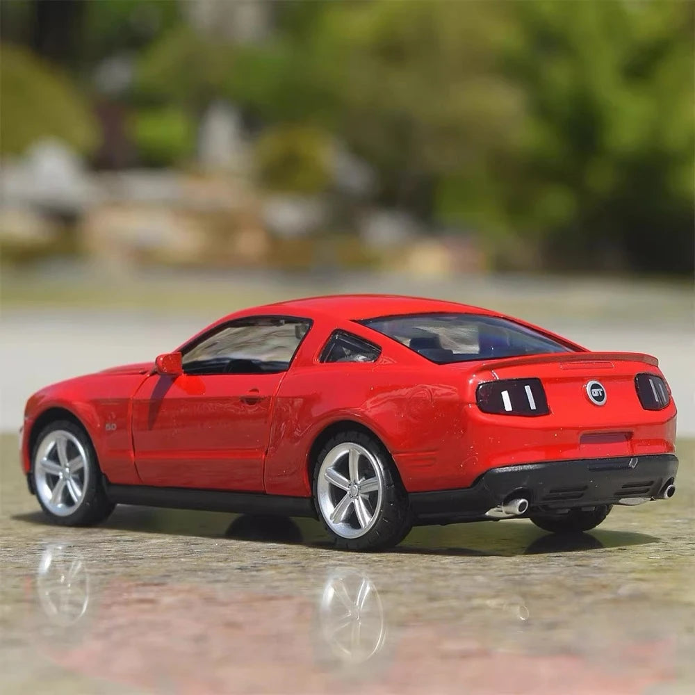 [TOY] 1:32 Ford 2011 Mustang GT Red Model Car Die-Cast