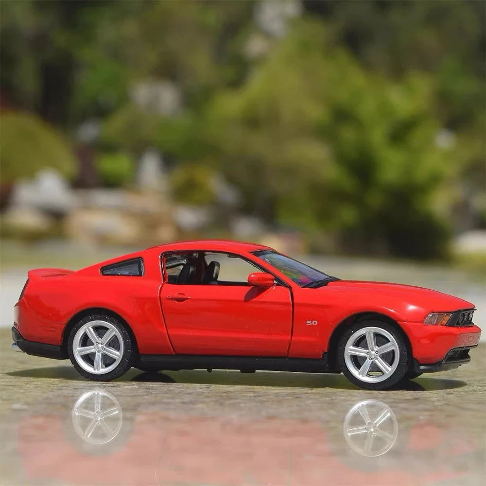 [TOY] 1:32 Ford 2011 Mustang GT Red Model Car Die-Cast