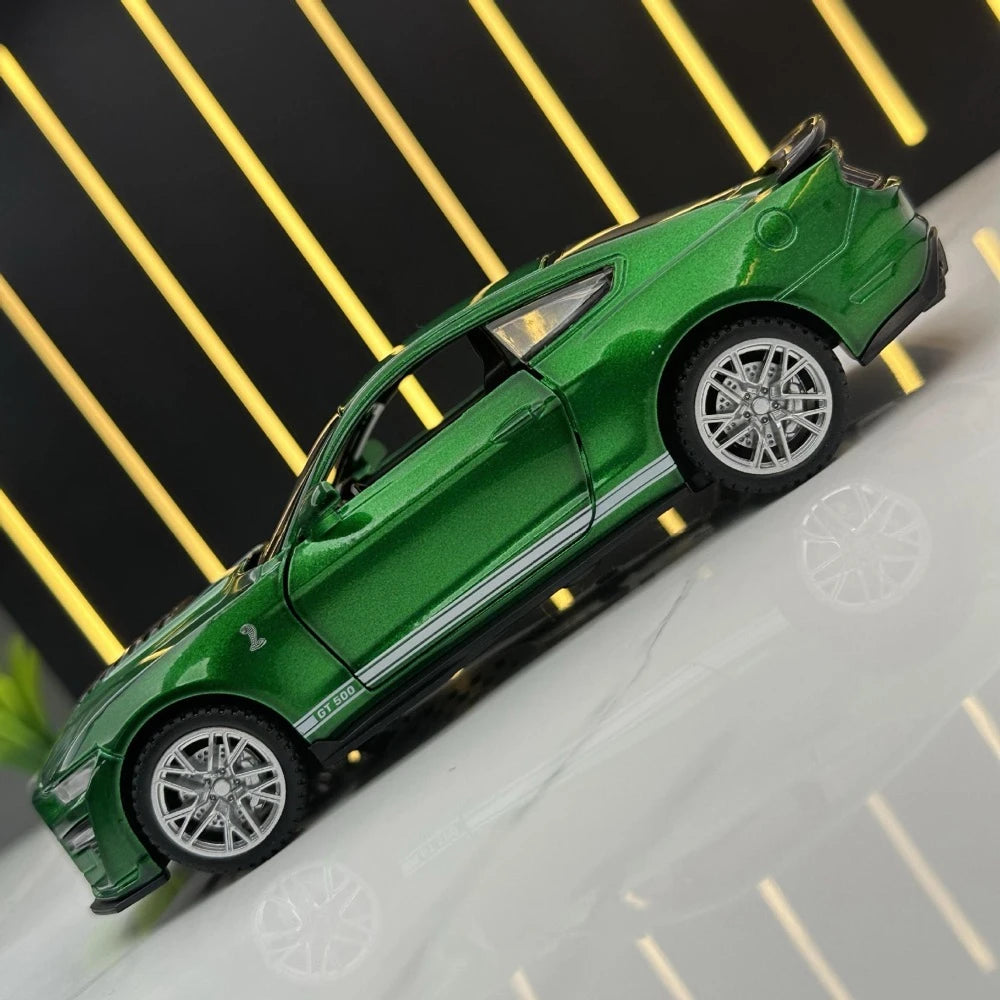 [TOY] 1:32 Ford 2020 Mustang Shelby GT500 Green Model Car Die-Cast
