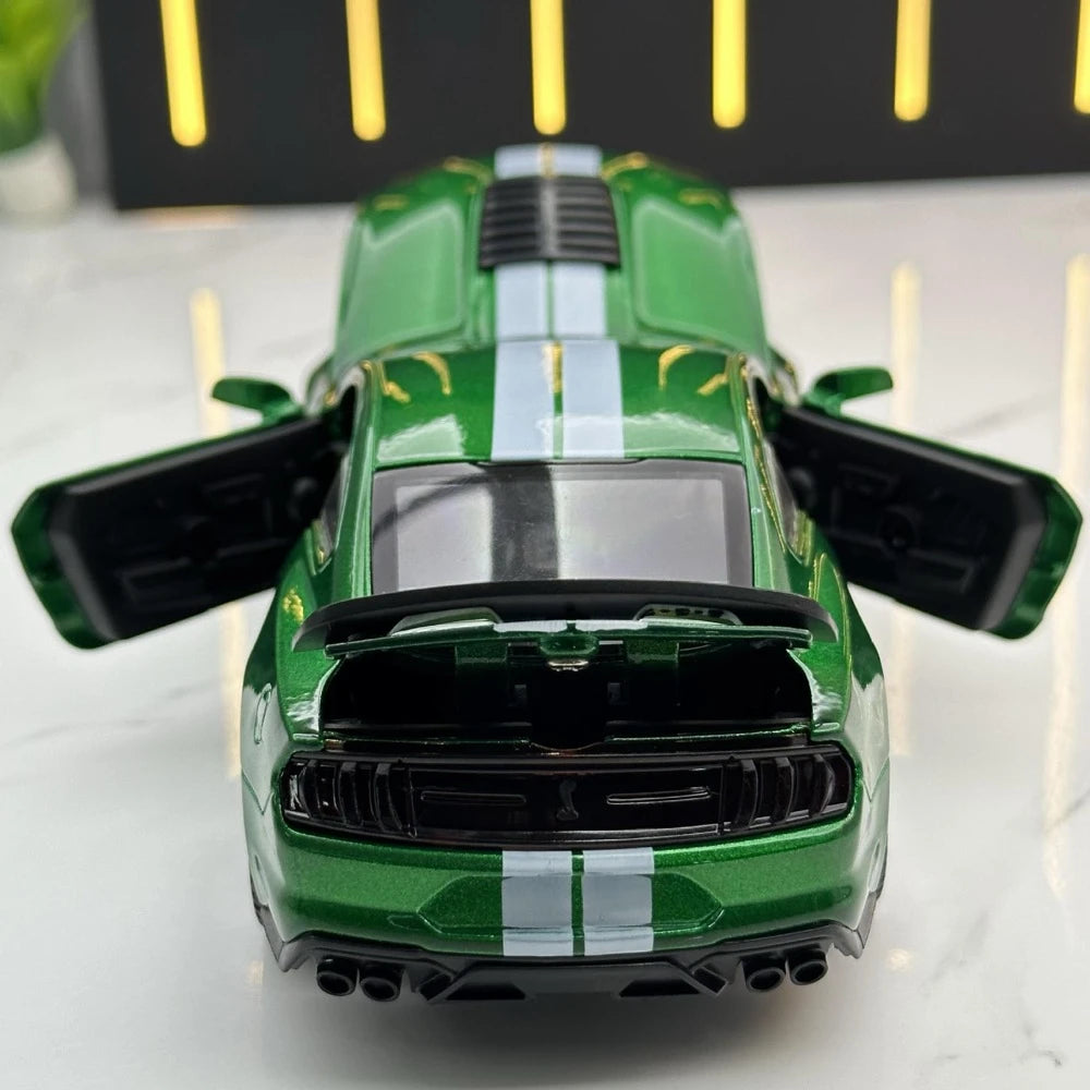 [TOY] 1:32 Ford 2020 Mustang Shelby GT500 Green Model Car Die-Cast