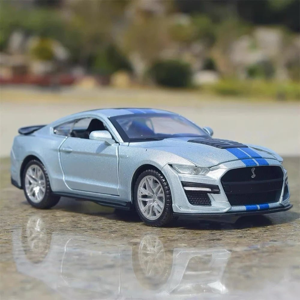 [TOY] 1:32 Ford 2020 Mustang Shelby GT500 Silver Model Car Die-Cast